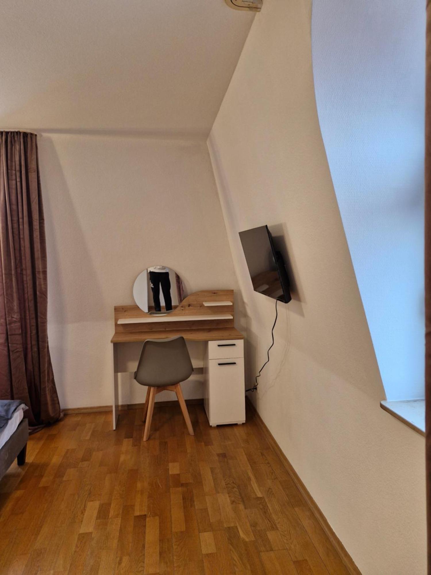 Stadtvilla Zimmervermietung Heidenheim an der Brenz Kamer foto